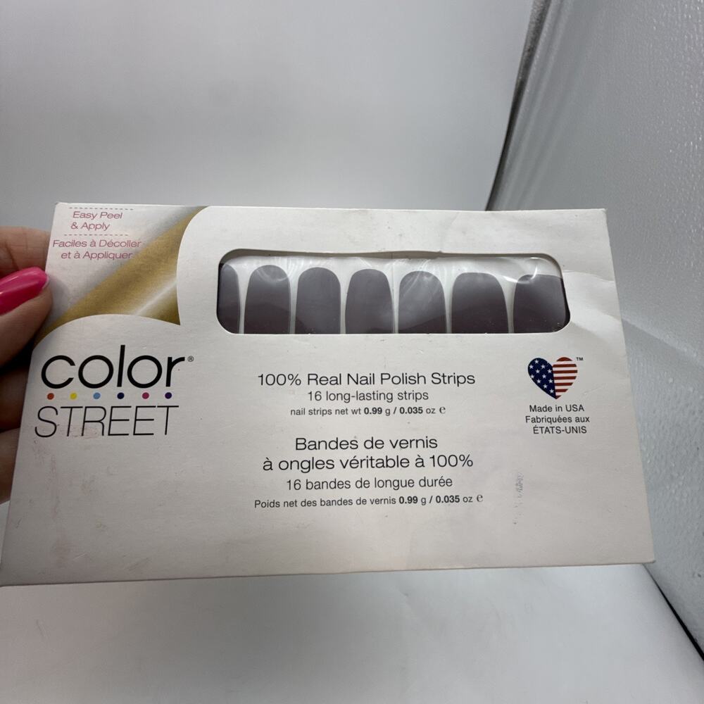4 Packs Color Street Nail Polish Strips Night Terror, Do Your Fang, Glam-Ouflage - Picture 2 of 10